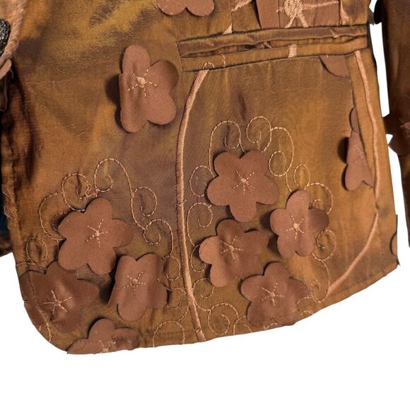 Town And Travel Blazer Brown 3D Floral Shimmer Size M Art To Wear Four Button - Picture 5 of 8